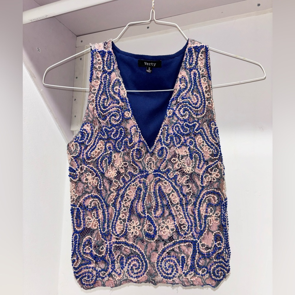 Vintage Verty Beaded Floral Lace Top – Pink, White & Blue – Size Small